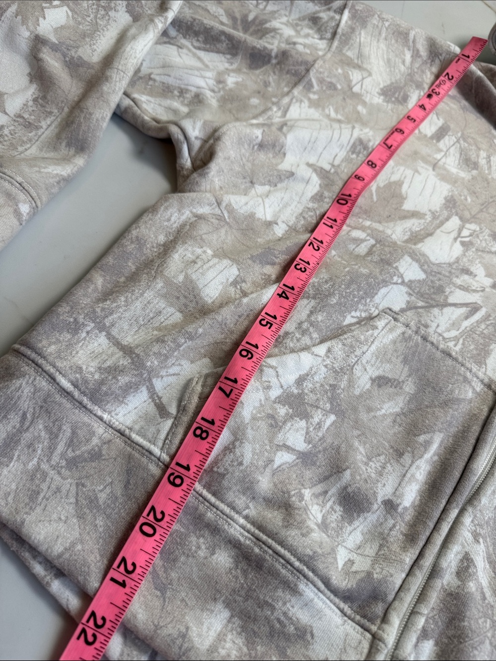 Hollister Boxy Camo Zip-Up Hoodie Sz M Trendy Loungewear cozy Comdy - Picture 7 of 12